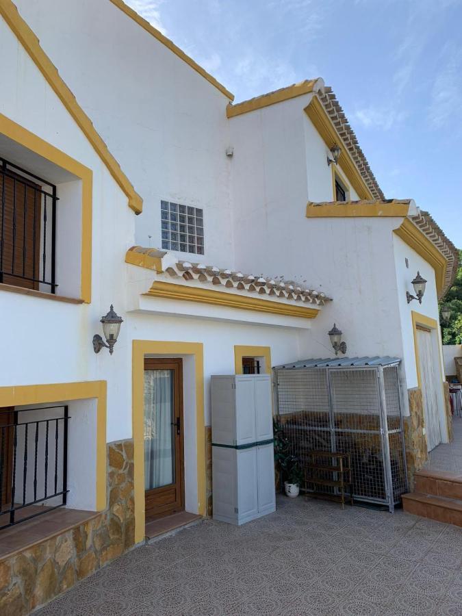 Alojamiento Rural El Chorrillo 卡斯特里尔 外观 照片